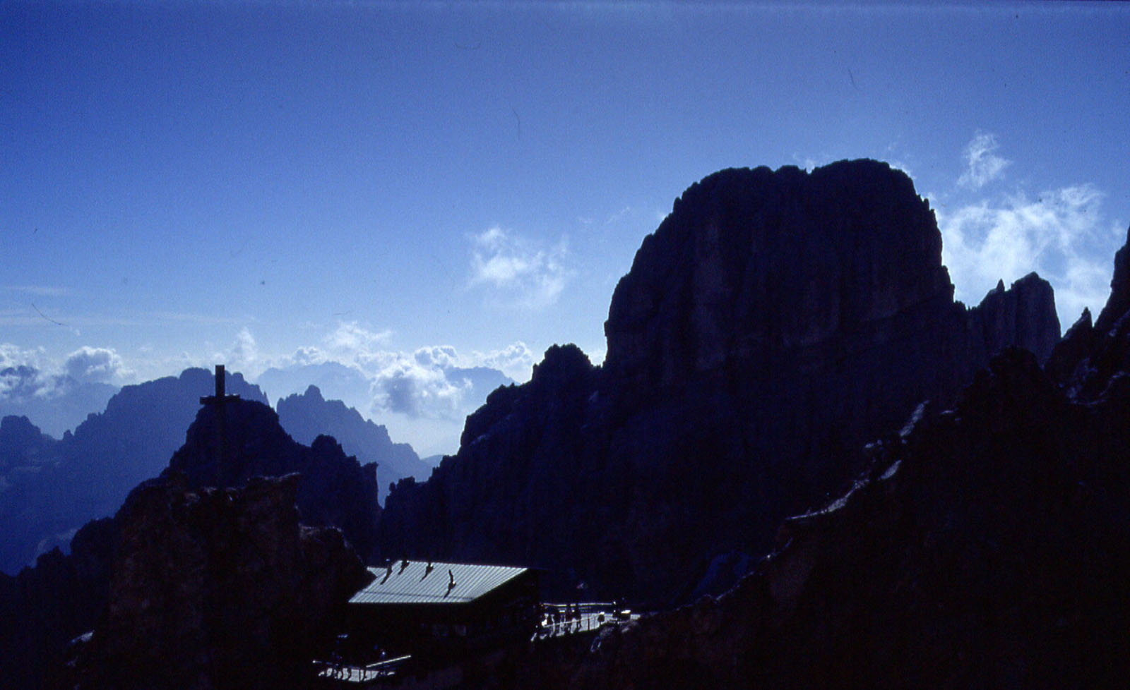 Rifugi e Bivacchi d''Italia.......